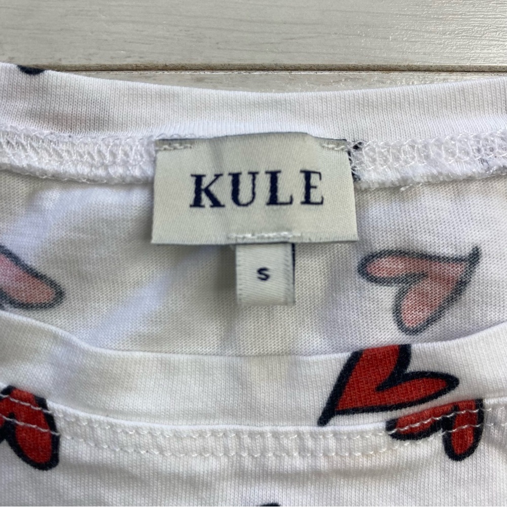KULE White Short Sleeve Tee with Red Heart Print - Picture 5 of 9